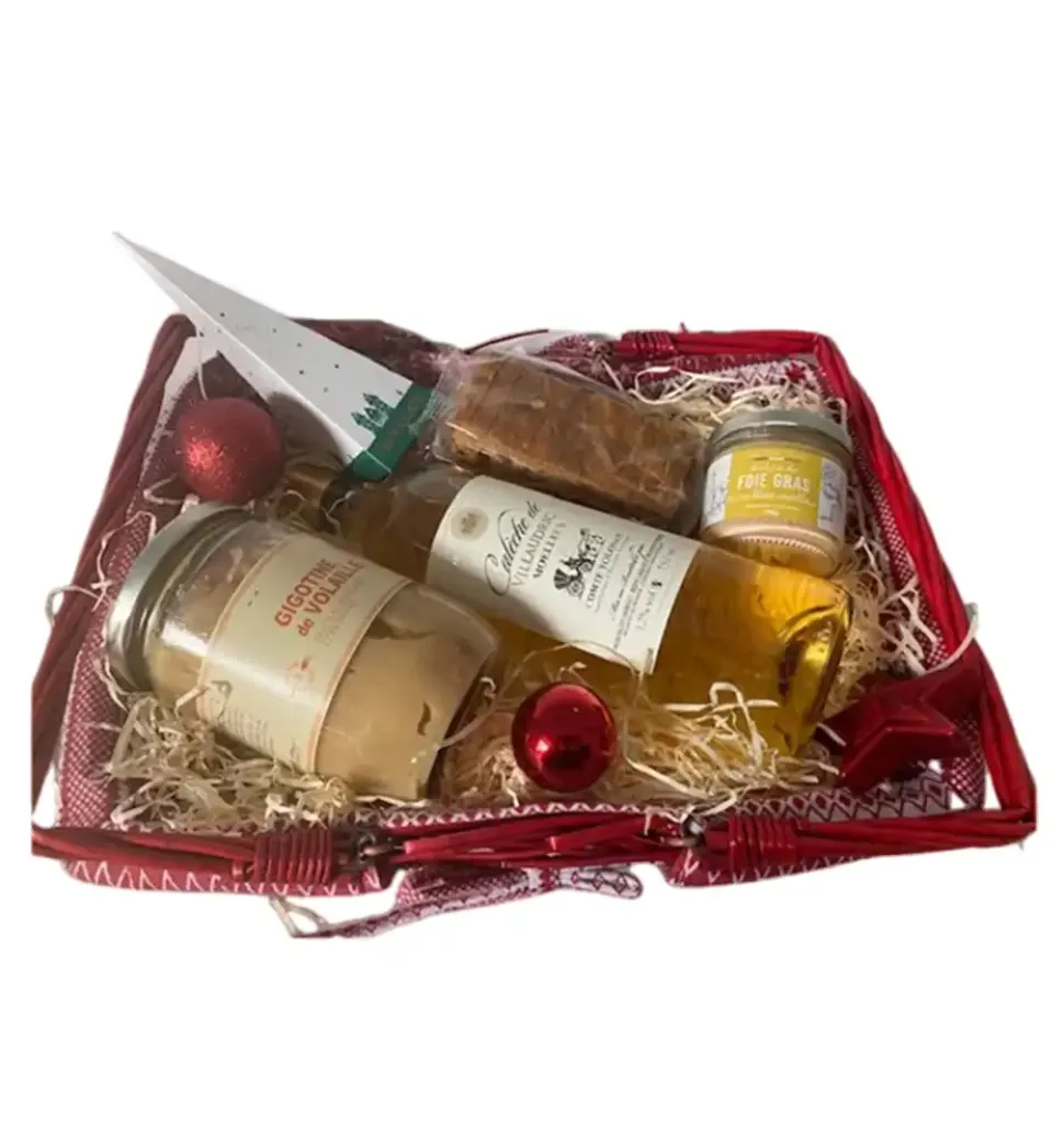 Cozy Festive Delight Basket